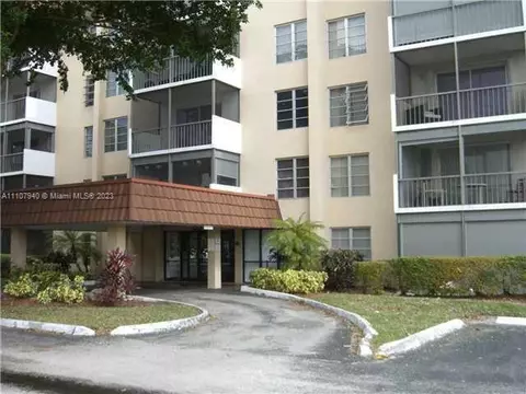4158 Inverrary Dr #411, Lauderhill, FL 33319