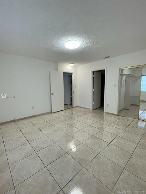 317 E 43rd St, Hialeah, FL 33013 photo 16