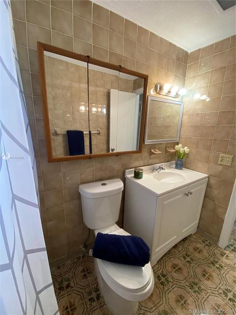 317 E 43rd St, Hialeah, FL 33013 photo 48