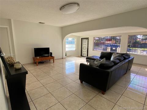 317 E 43rd St, Hialeah, FL 33013 photo 9