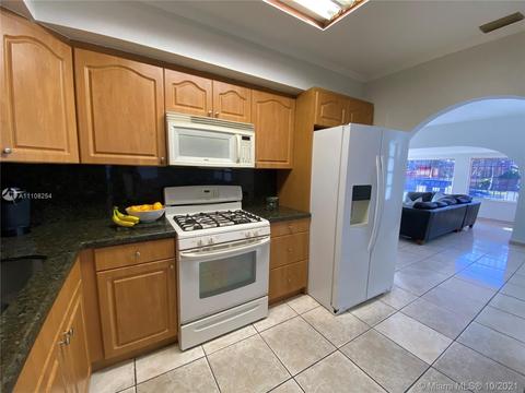 317 E 43rd St, Hialeah, FL 33013 photo 23