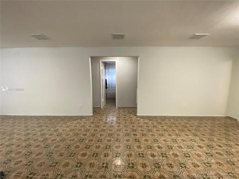 317 E 43rd St, Hialeah, FL 33013 photo 45