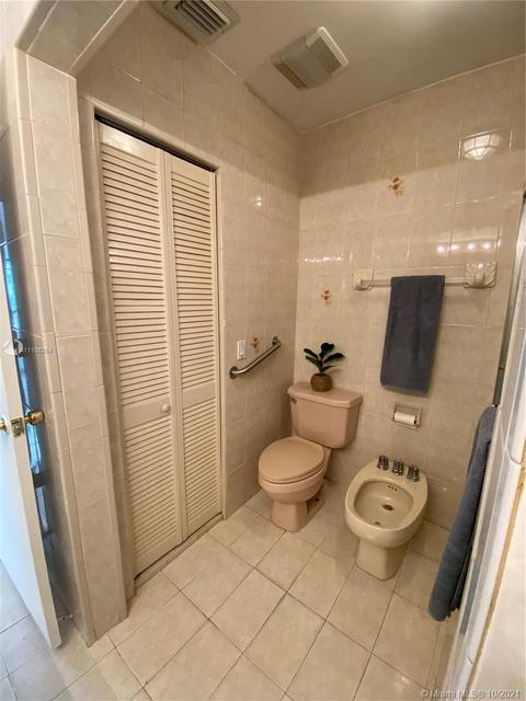 317 E 43rd St, Hialeah, FL 33013 photo 13