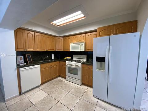 317 E 43rd St, Hialeah, FL 33013 photo 22