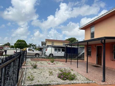 757 E 20th St, Hialeah, FL 33013 photo 4