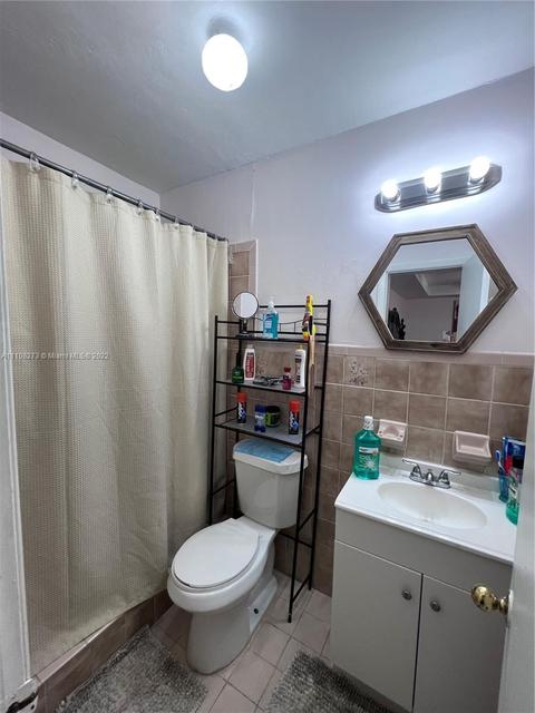 757 E 20th St, Hialeah, FL 33013 photo 28