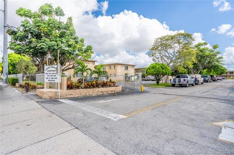351 E 4th Ave #6, Hialeah, FL 33010 photo 1