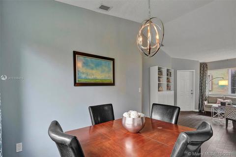 111 Danielle Ct, Weston, FL 33326 photo 8