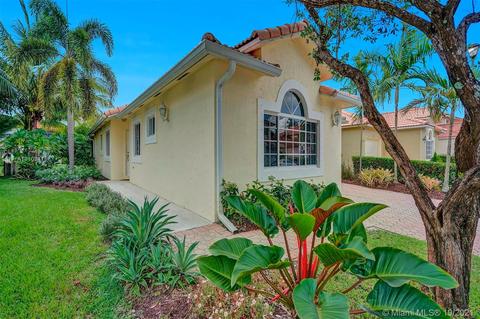 111 Danielle Ct, Weston, FL 33326 photo 3