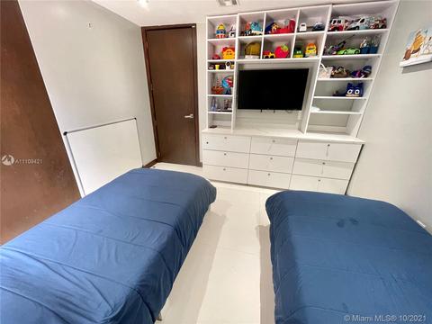 18467 NW 52 Path, Miami Gardens, FL 33055 photo 32