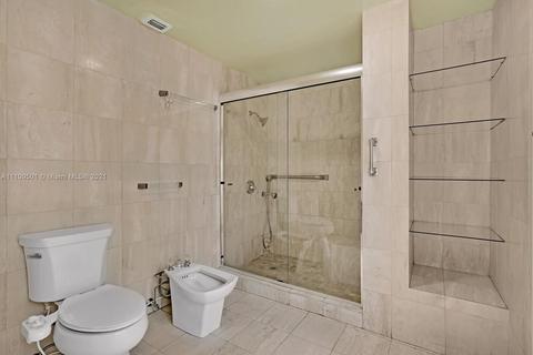 1318 S Greenway Dr, Coral Gables, FL 33134 photo 12