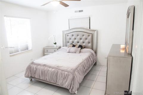 1041 E 6th Ave, Hialeah, FL 33010 photo 17