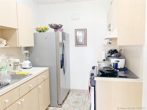 571 E 35th St, Hialeah, FL 33013 photo 12