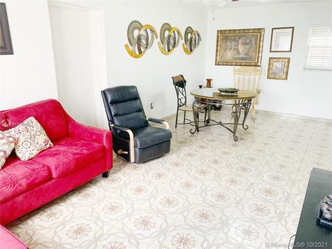 571 E 35th St, Hialeah, FL 33013 photo 6