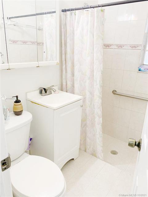 571 E 35th St, Hialeah, FL 33013 photo 9