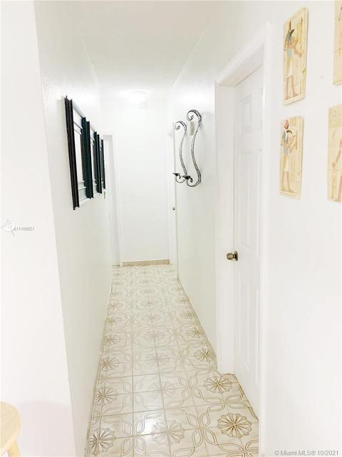 571 E 35th St, Hialeah, FL 33013 photo 7