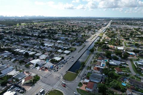 383 W 35th St, Hialeah, FL 33012 photo 26