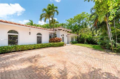 145 Hampton Ln, Key Biscayne, FL 33149 photo 2