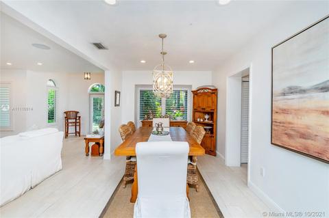 145 Hampton Ln, Key Biscayne, FL 33149 photo 10