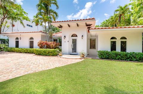 145 Hampton Ln, Key Biscayne, FL 33149 photo 1