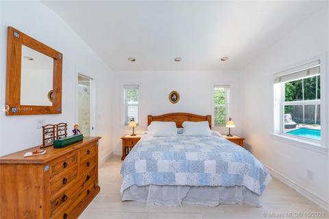 145 Hampton Ln, Key Biscayne, FL 33149 photo 15