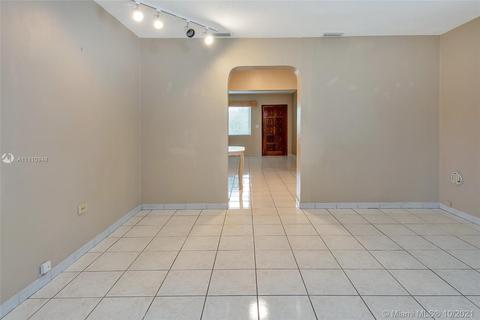 2801 SW 16th St, Miami, FL 33145 photo 15