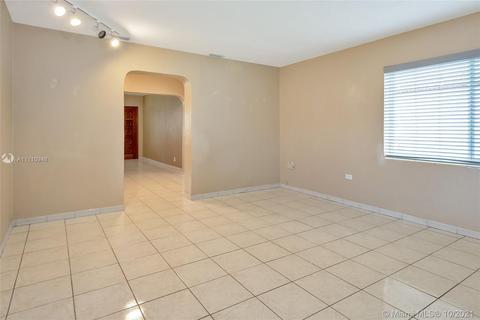 2801 SW 16th St, Miami, FL 33145 photo 16