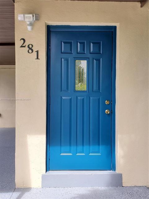281 E 55th St, Hialeah, FL 33013 photo 1