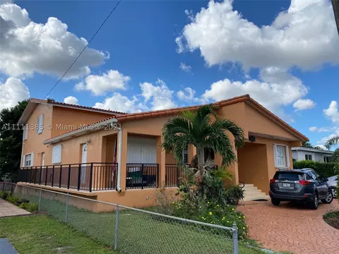 160 W 64th St, Hialeah, FL 33012 photo 1
