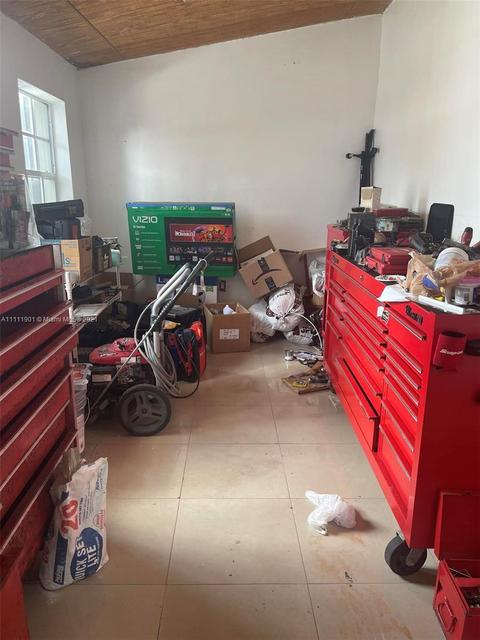 542 E 52nd St, Hialeah, FL 33013 photo 27