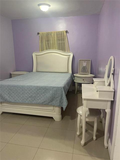 542 E 52nd St, Hialeah, FL 33013 photo 22