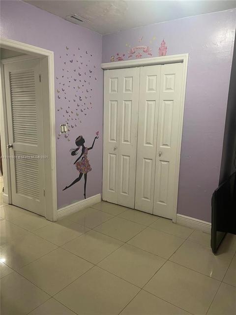 542 E 52nd St, Hialeah, FL 33013 photo 23