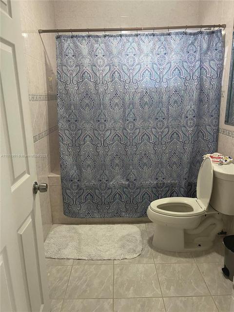 542 E 52nd St, Hialeah, FL 33013 photo 21