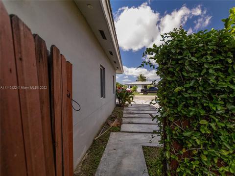 6423 E 6th Ave, Hialeah, FL 33013 photo 16