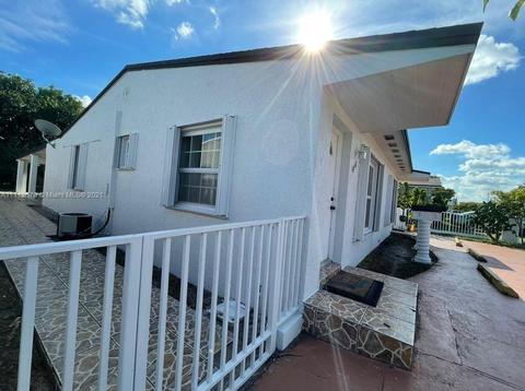 42 E 11th St, Hialeah, FL 33010 photo 6