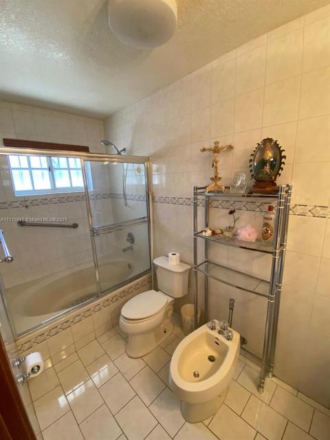 2900 E 7th Ave, Hialeah, FL 33013 photo 12