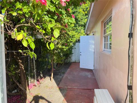 3991 E 10th Ave, Hialeah, FL 33013 photo 14