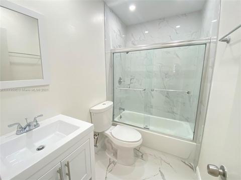 3991 E 10th Ave, Hialeah, FL 33013 photo 8