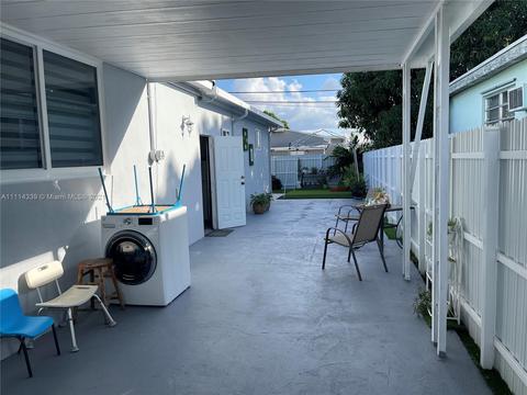 182 E 52nd Pl, Hialeah, FL 33013 photo 15