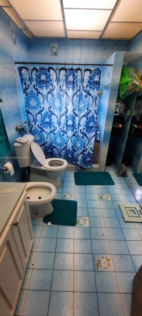 81 W 25th St, Hialeah, FL 33010 photo 5