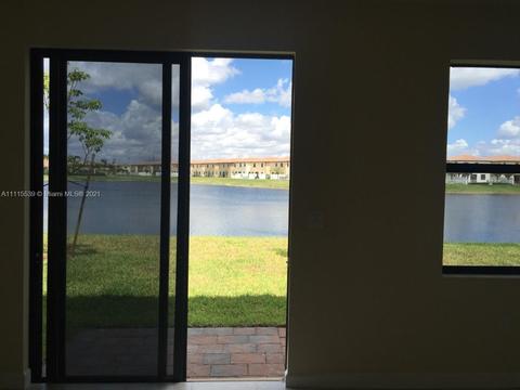 8630 W 33rd Ave, Hialeah, FL 33018 photo 10