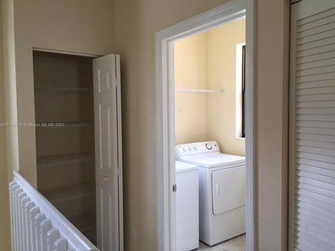 8630 W 33rd Ave, Hialeah, FL 33018 photo 12
