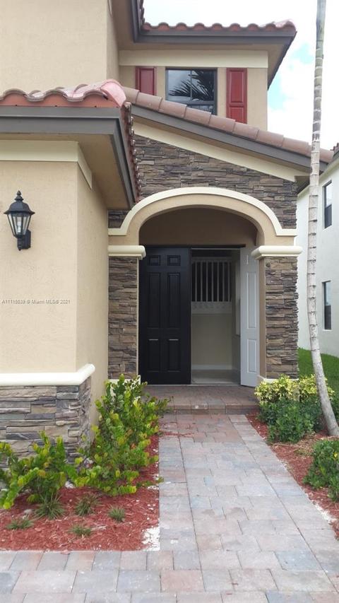 8630 W 33rd Ave, Hialeah, FL 33018 photo 15