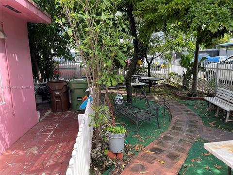 1091 E 18th St, Hialeah, FL 33013 photo 5