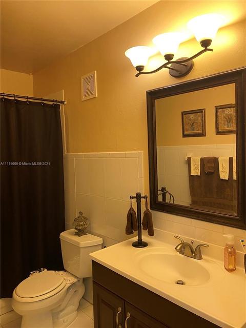 979 W 80th Pl, Hialeah, FL 33014 photo 35