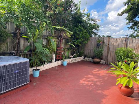 979 W 80th Pl, Hialeah, FL 33014 photo 20