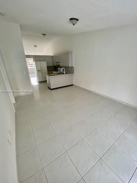 5532 W 27th Ave, Hialeah, FL 33016 photo 8