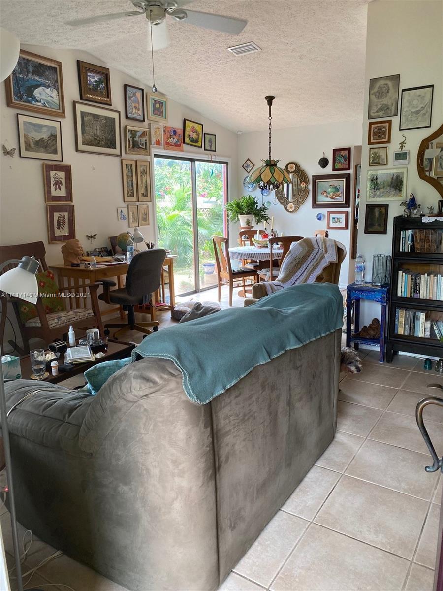  1816 S 28th St, Fort Pierce, FL 34947 photo 4