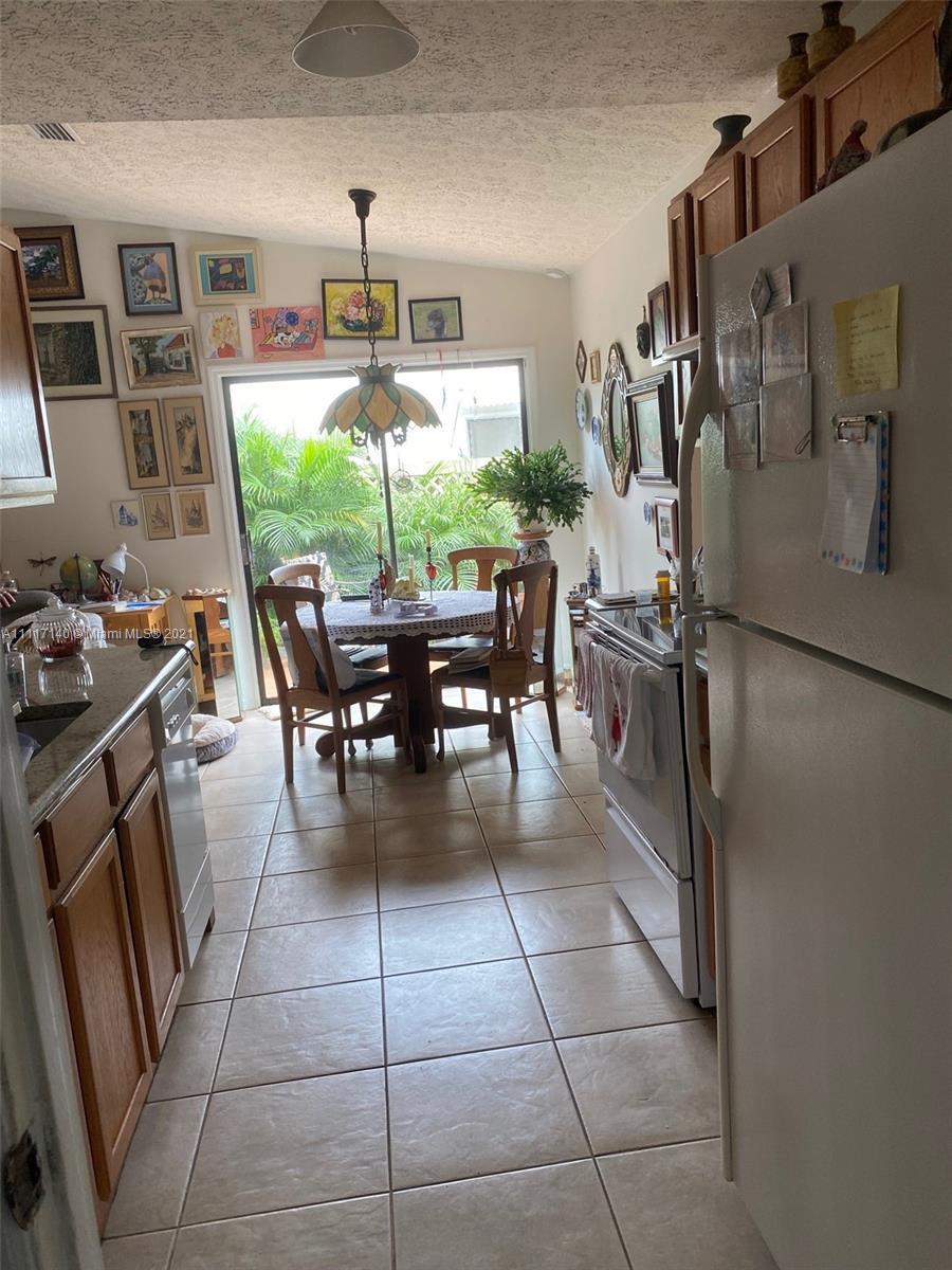  1816 S 28th St, Fort Pierce, FL 34947 photo 8