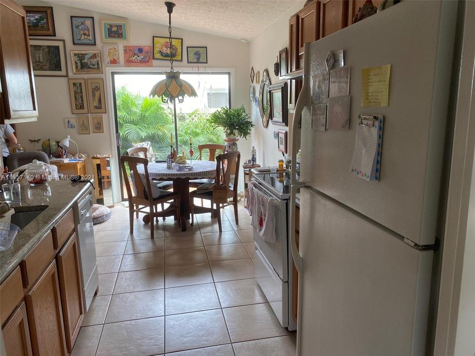  1816 S 28th St, Fort Pierce, FL 34947 photo 9